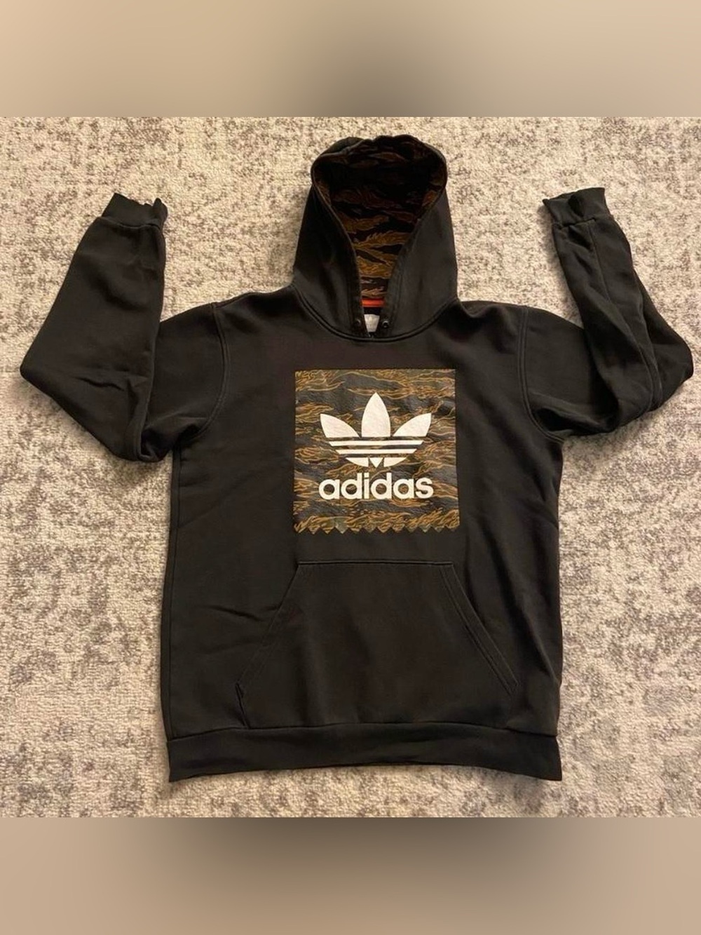 Men’s Adidas Black With Camo Hoodie Size Medium